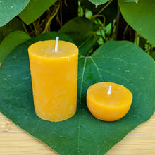 Load image into Gallery viewer, 100% NATURAL BEESWAX CANDLES
